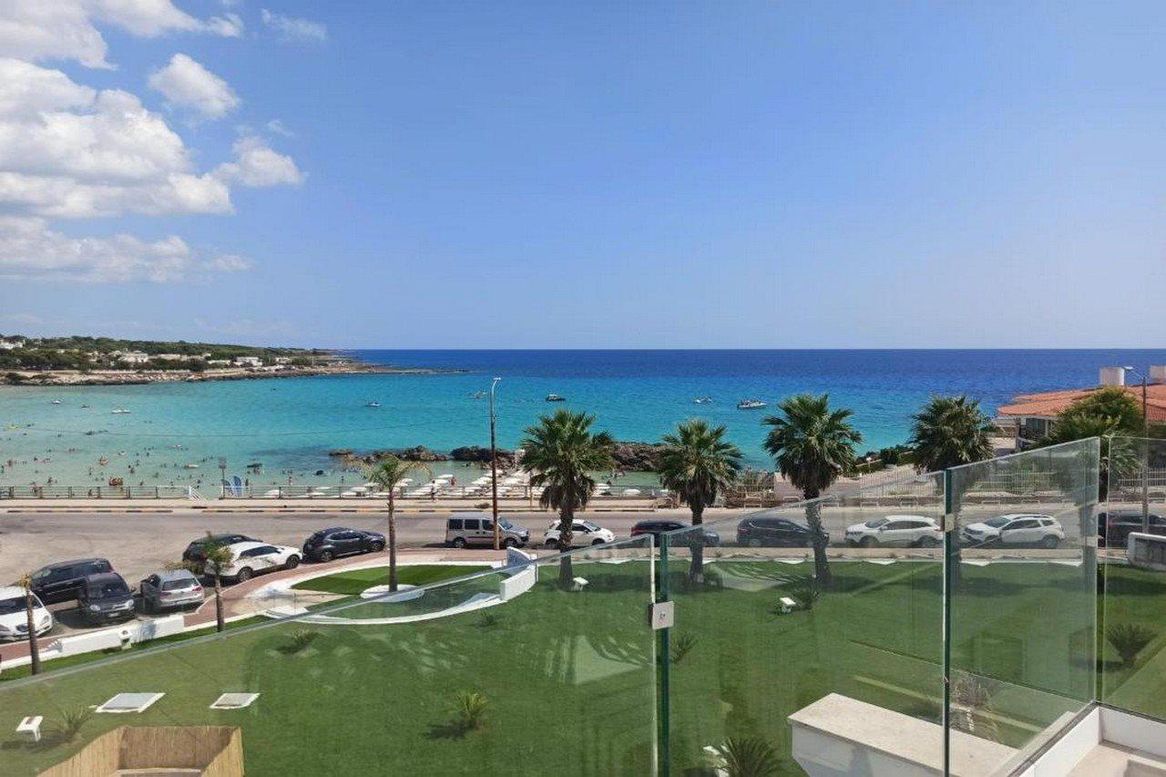 Jonium Hotel Residence Pulsano Exterior foto