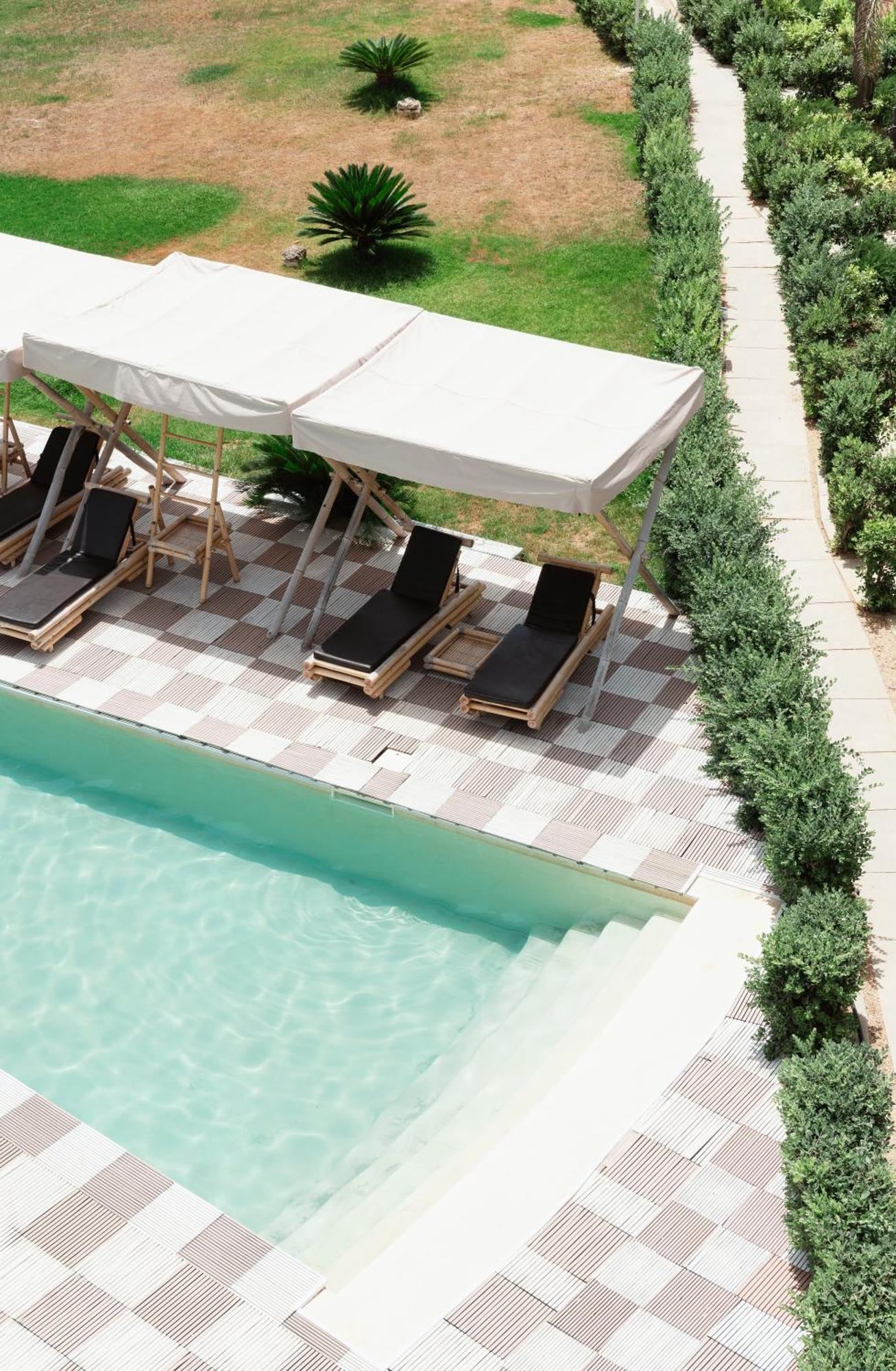 Jonium Hotel Residence Pulsano Exterior foto
